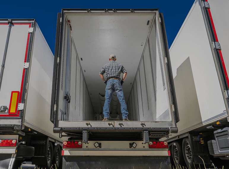 Trailers and Containers
Dry vans, reefers, swap bodies